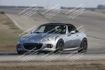 media/Oct-19-2025-Speed Ventures (Sun) [[a6e7fe67be]]/Black/Session 2 (Outside Grapevine)/